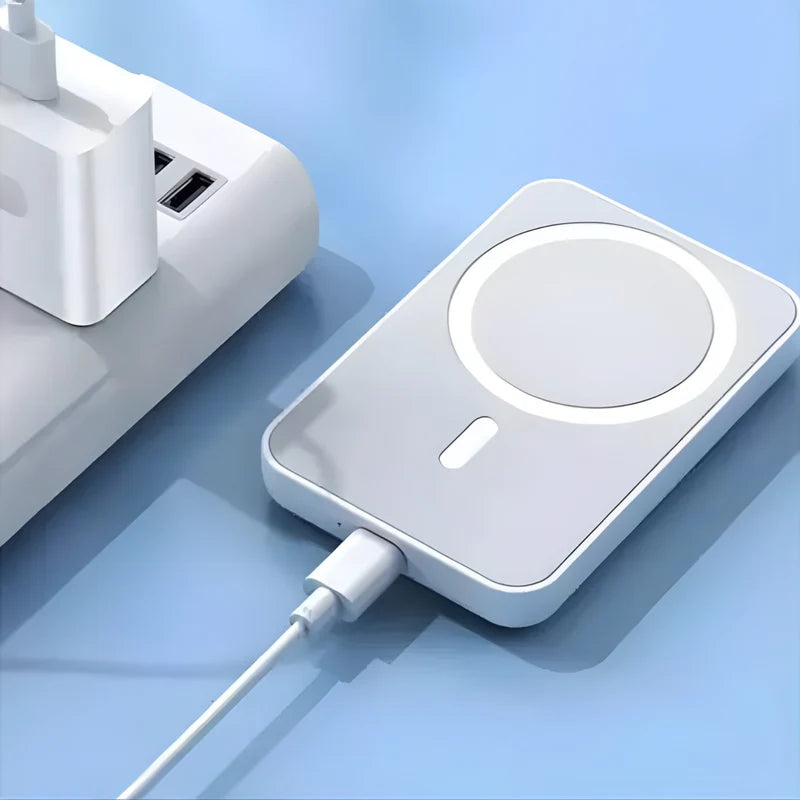 Slim MagSafe Battery Pack power bank